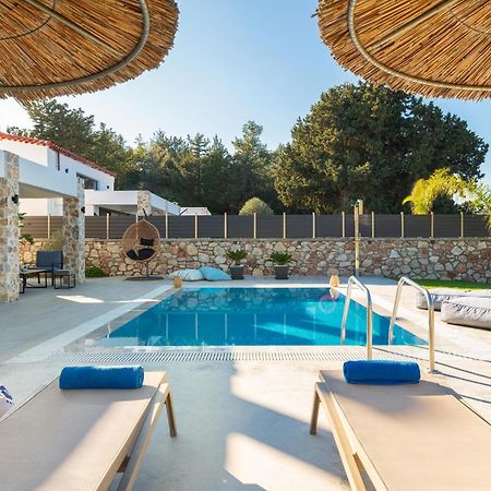 Aiora Luxury Villas Afantou Exterior photo
