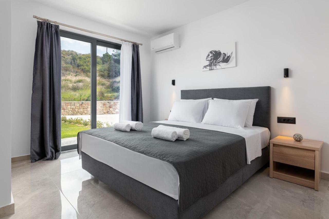 Aiora Luxury Villas Afantou Exterior photo